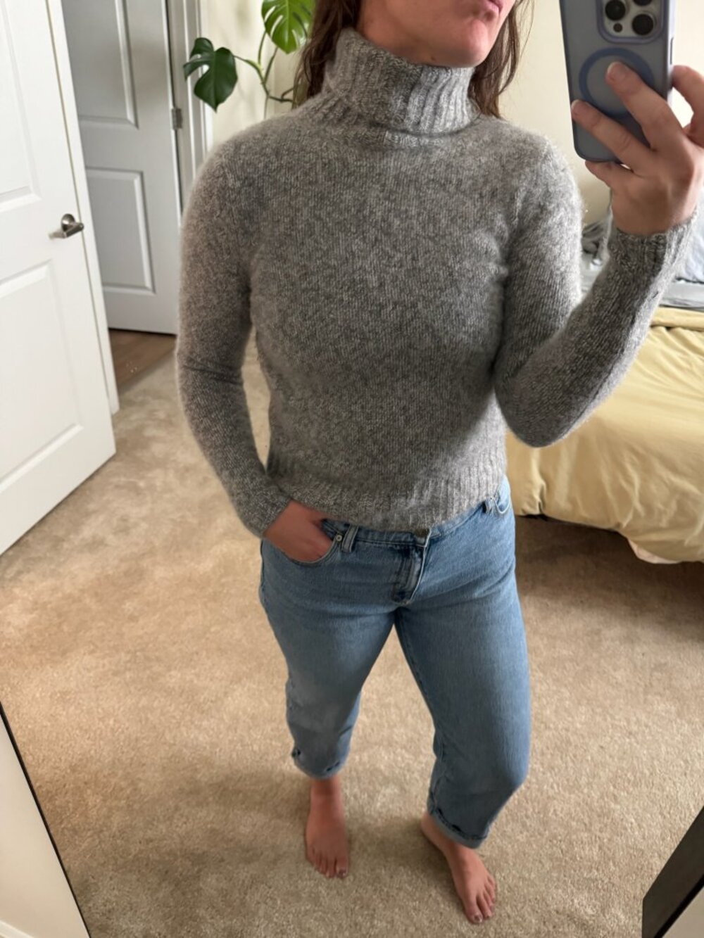 Ann Taylor Cashmere Gray Turtleneck Sweater‎ Size Medium